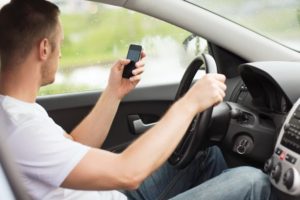 Cell Phone While Driving, Distracted Driving in Maryland, Huff Insurance Pasadena MD